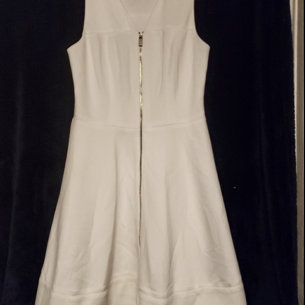 Vince Camuto